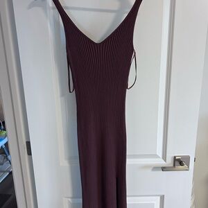 Abercrombie & Fitch ribbed brown midi dress